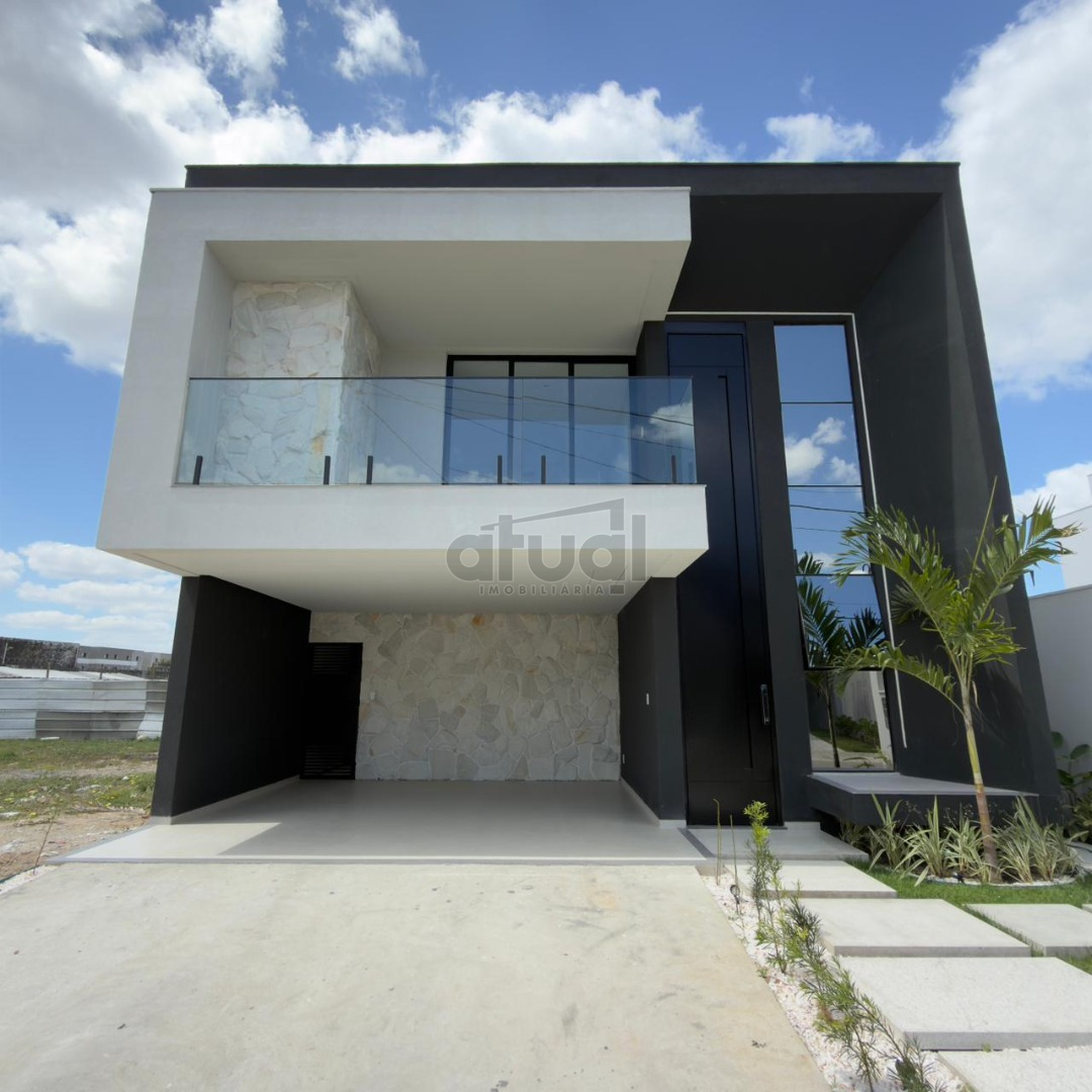 CASA EM CONDOMÍNIO